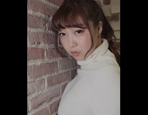麻生亜実 画像
